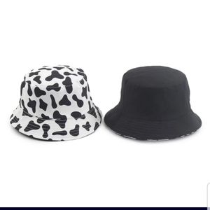 Reversible cow print Bucket Hat (2 in 1 )